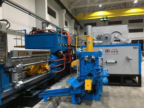 靜態(tài)應(yīng)變儀對20MN擠壓機張力柱應(yīng)變測試實驗