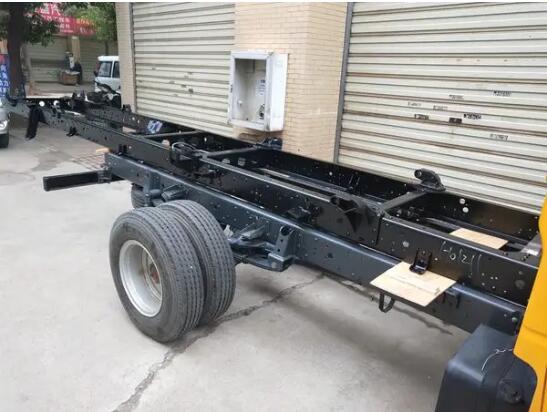 載貨車輛車架強(qiáng)度分析和應(yīng)力測(cè)試試驗(yàn)